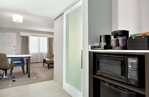 Milpitas Hotel | Embassy Suites by Hilton Milpitas Silicon Valley