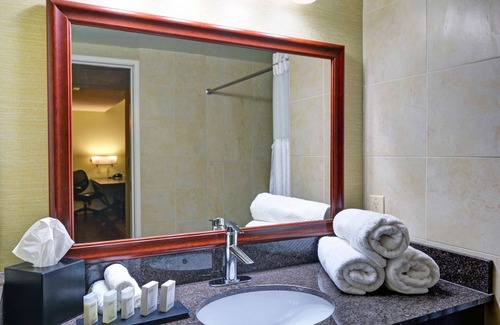 Valencia Hotel | Embassy Suites by Hilton Valencia