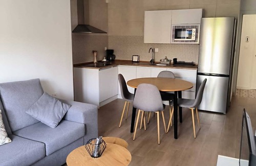 Cenes de la Vega Apartment | Embrujo Nazari 2, 5 minutes from the Alhambra and the center of Granada.