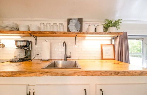 Newnata Cabin | Emerald Gypsy Skoolie. a Quirky Chic School Bus