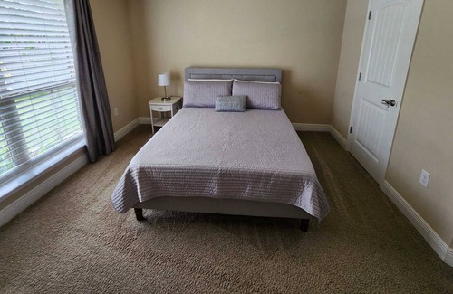 Biloxi House | Emerald Lake View 4 Bedroom home