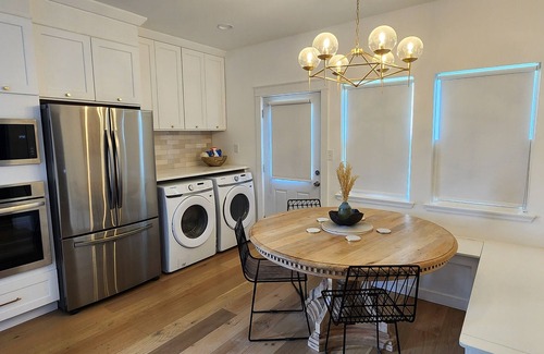 Mid City South House | Emory's Place - Close to LSU/Newly Renovated!