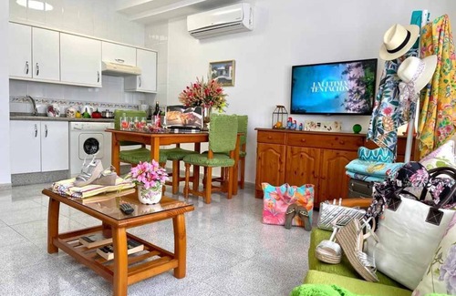 Vecindario Apartment | EmyCanarias Superior 1 Bedroom