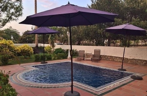 Papare House | ENCANTADORA CASA CON LINDAS ZONAS VERDES