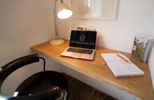 Diss House | Enchanting Hoxne Holiday Home