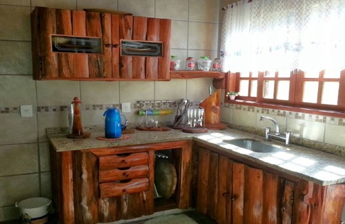 Teresopolis House | Encounter with nature - 3 SUITES COUPLE AND 2 BEDROOMS WITH BATHROOM