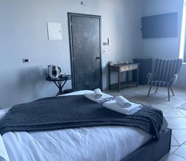 Halepa Hotel | Endless blue suites 3