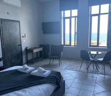 Halepa Hotel | Endless blue suites 3