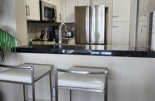 Sunny Isles Beach Condo | Endless Ocean view from this ocean Front condo 2bed/2.5 bath