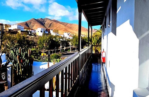 Pajara Cottage | Enjoy a cozy retreat in our Casa Isaítas - (Guisguey)