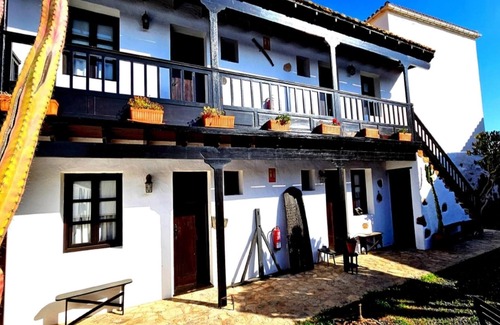Pajara Cottage | Enjoy a cozy retreat in our Casa Isaítas - (Guisguey)