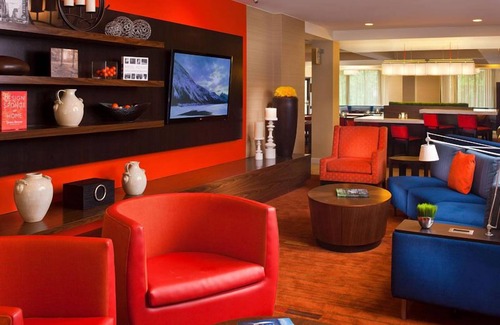 Crestline Heights House | Enjoy a Hassle-Free and Suiting Stay! Pet-Friendly Property, Free Parking