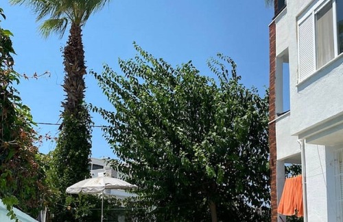 Side Apartment | Enjoy a peaceful central location. close to everything, truly home from home