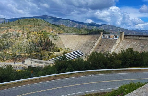 Redding House | Enjoy an active outdoor vacation and relax!