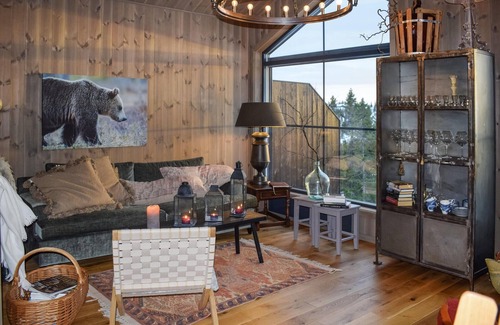 Kroderen House | Enjoy an unforgettable holiday in this comfortable holiday home with sauna.