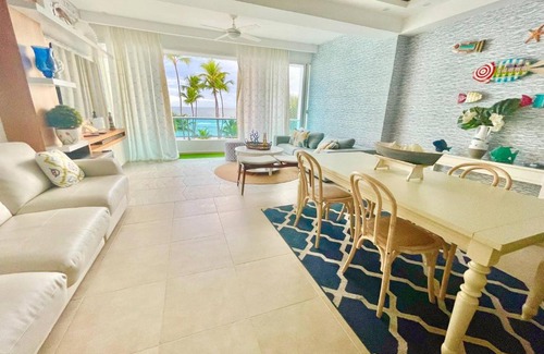 Villas Del Mar Apartment | Enjoy beach life at this gated