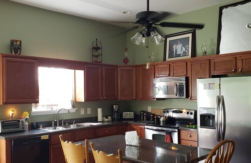 Hayesville House | Enjoy, Beautiful, up close & personal mountain views ,1 mile from Lake Chatuge