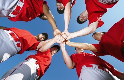 Quad Cities House | Enjoy free airport transfers to and from our room in Moline