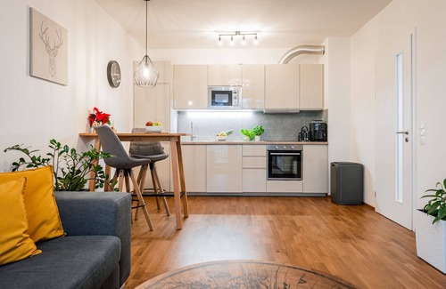 Hlubocepy Apartment | Enjoy Garden & Grill & Aquapark, close to the city center of Prague