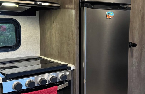 Webster House | Enjoy nature and spend some time with yourself surrounded by beautiful animals.