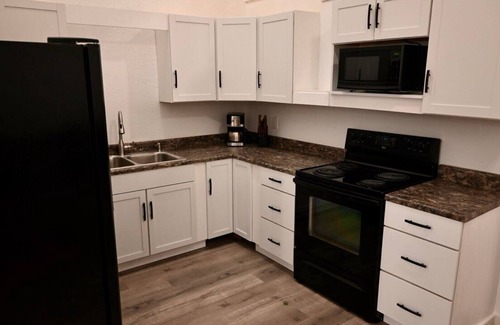 Buchanan Villa | Enjoy Pure Southwest Lower Michigan in this Charming Villa