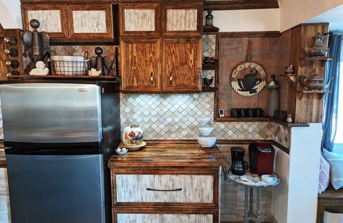 Cheyenne House | Enjoy relaxing comfort in this uniquely designed home - 5min from Frontier Park