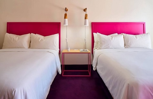 Sonora Sunrise Hotel | Enjoy the Palm Springs! Stay at our 2 Spacious Family Friendly Units!