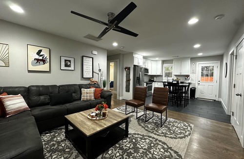 Auburn House | Enjoy the suite life! - 4BR/4BA Brick Cottage. Near AU campus. Walk downtown!