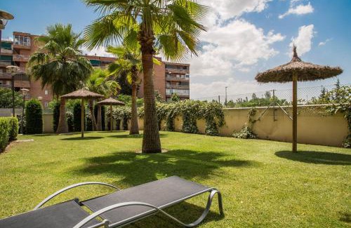 Figares Apartment | EnjoyGranada LUJO Piscina y Parking