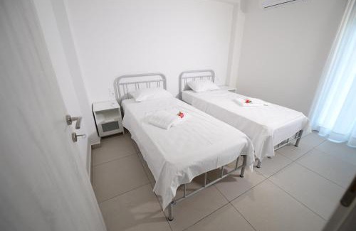 Patras Apartment | Ennea Suites-Frost suite