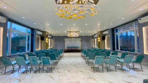 Chandrapur Hotel | Enrise by Sayaji, Chandrapur