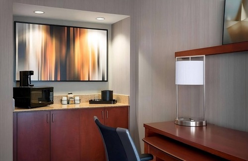 Torrance Hotel | Ensuring a Very Comfortable & Memorable Stay! Near Hermosa Beach Pier