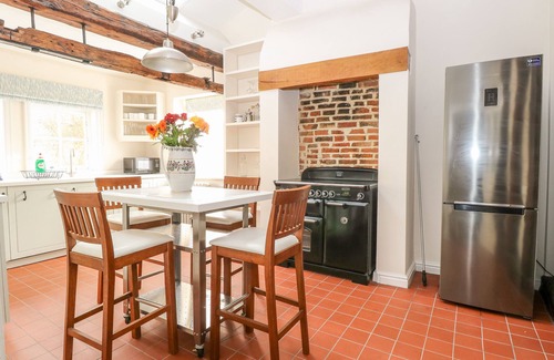 Bury St Edmunds Cottage | ENTERPRISE HOUSE, character holiday cottage in Bury St Edmunds