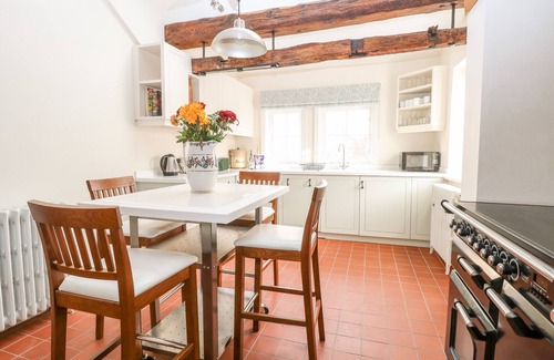 Bury St Edmunds Cottage | ENTERPRISE HOUSE, character holiday cottage in Bury St Edmunds