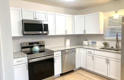 Bexley House | Entire, elegant, home in walkable upscale Bexley neighborhood