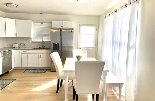 Bexley House | Entire, elegant, home in walkable upscale Bexley neighborhood