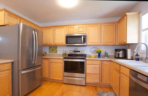 Newburgh House | Entire House For Rent