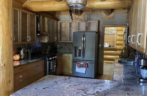 West Fork House | Entire House with Pool & Playground on 3 Acres