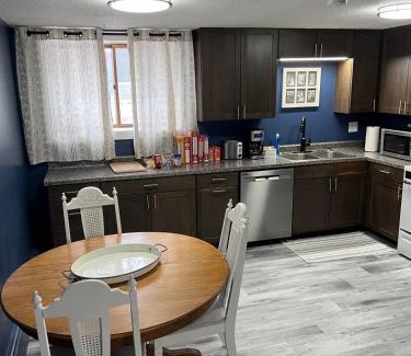 Fargo Apartment | Entire level just off Interstate, free breakfast