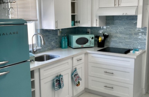 Liberty City House | Entire Place, House+ RV Camper & Early Checking