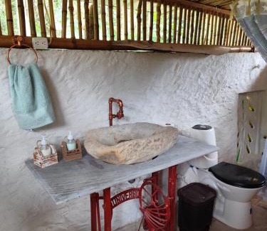 Anolaima Resort | Entre Guaduas Ecolodge - Cabaña de guadua