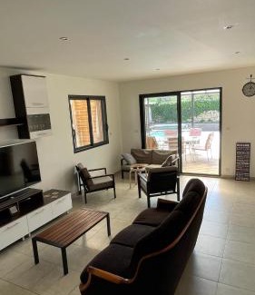 Malemort-du-Comtat Villa | Entre Vignes et Ventoux 3 chambres 6 à 8 pers