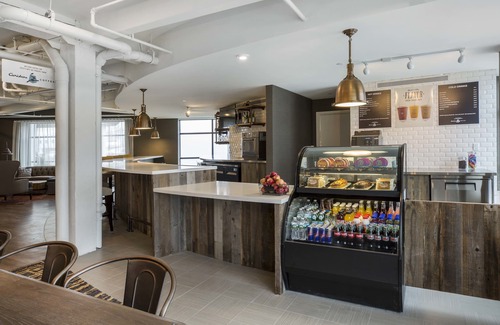 Everett Hotel | enVision Hotel Boston Everett