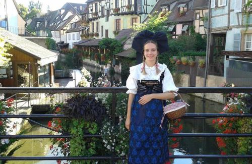 Old Town Apartment | Envole moi vers la lune - 4 guests - 2 BR - City