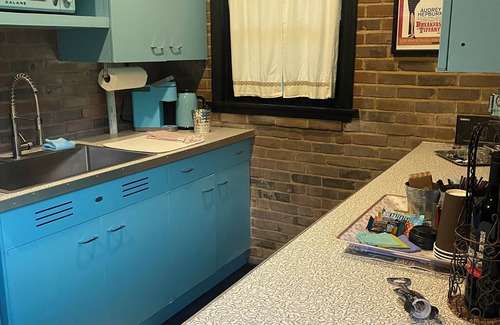 Clayton House | EPIC PICKLE BALL GUEST RETREAT