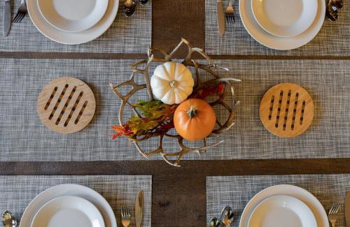 Kernville House | Epic View A Luxury House on a Hill River 10 min