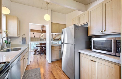 Dillon Beach House | EPIC VIEWS - Absolute Oceanfront on Bluff w/Crashing Surf