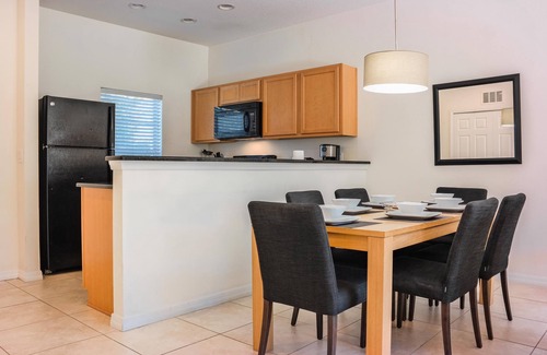 Sunset Lakes Condo | ER3032SLD - 2 Beds - 2.5 Baths - Encantada Resort - Sleeps 4 - Near Disney