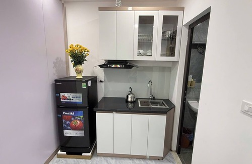 Cong Vi Apartment | Era Apartment Doi Can エラ 格安賃貸アパート