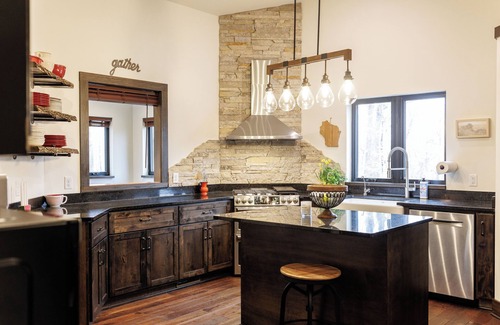 Rubicon House | Erin Hills Area Perfect Getaway, Specializing in Golf and Wedding Guest Groups